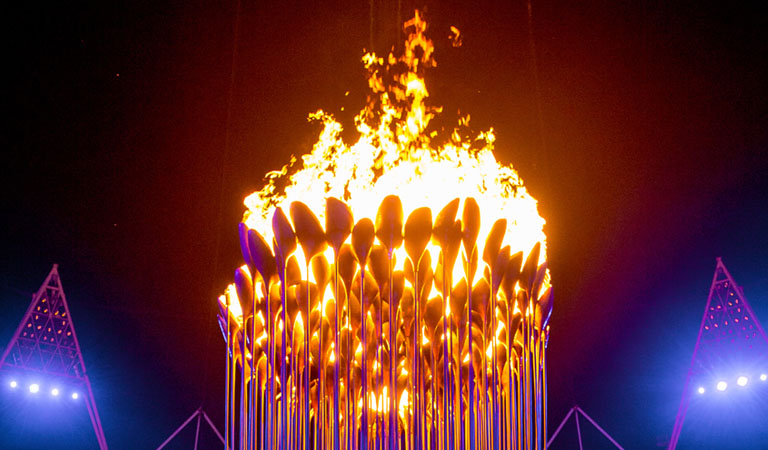 伦敦奥运会圣火火炬塔 by Thomas Heatherwic